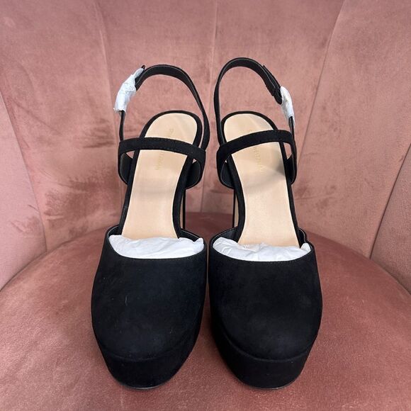 Stuart Weitzman suede heels - Picture 2 of 5